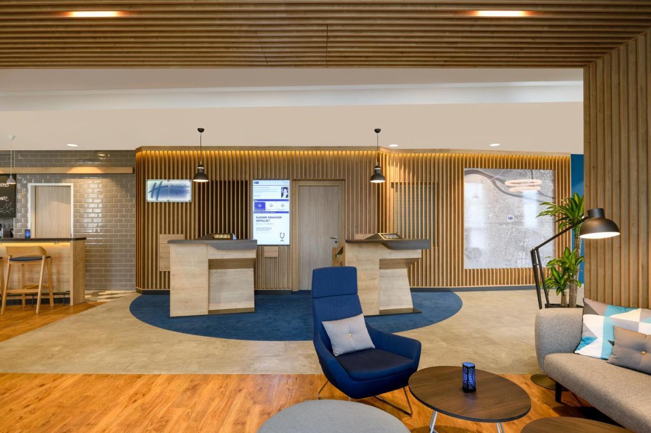 Holiday Inn Express Goettingen By Ihg Εξωτερικό φωτογραφία