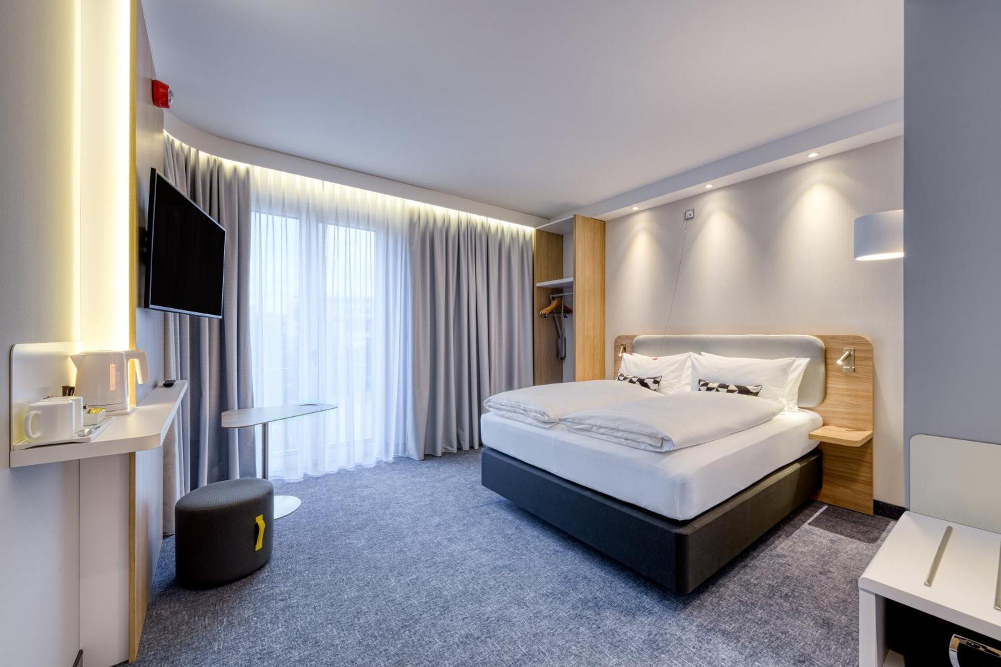 Holiday Inn Express Goettingen By Ihg Εξωτερικό φωτογραφία